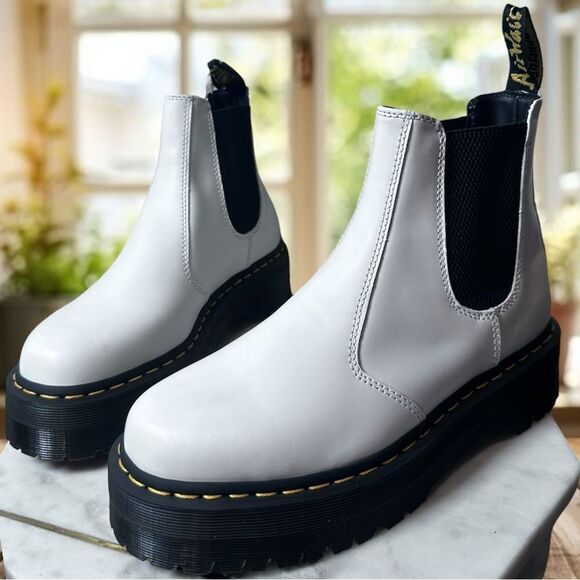 BRAND NEW Dr. Martens 2976 Quad Chelsea Slip-on Boot Size 9 Mens 10 Women EU 42 - Picture 6 of 12